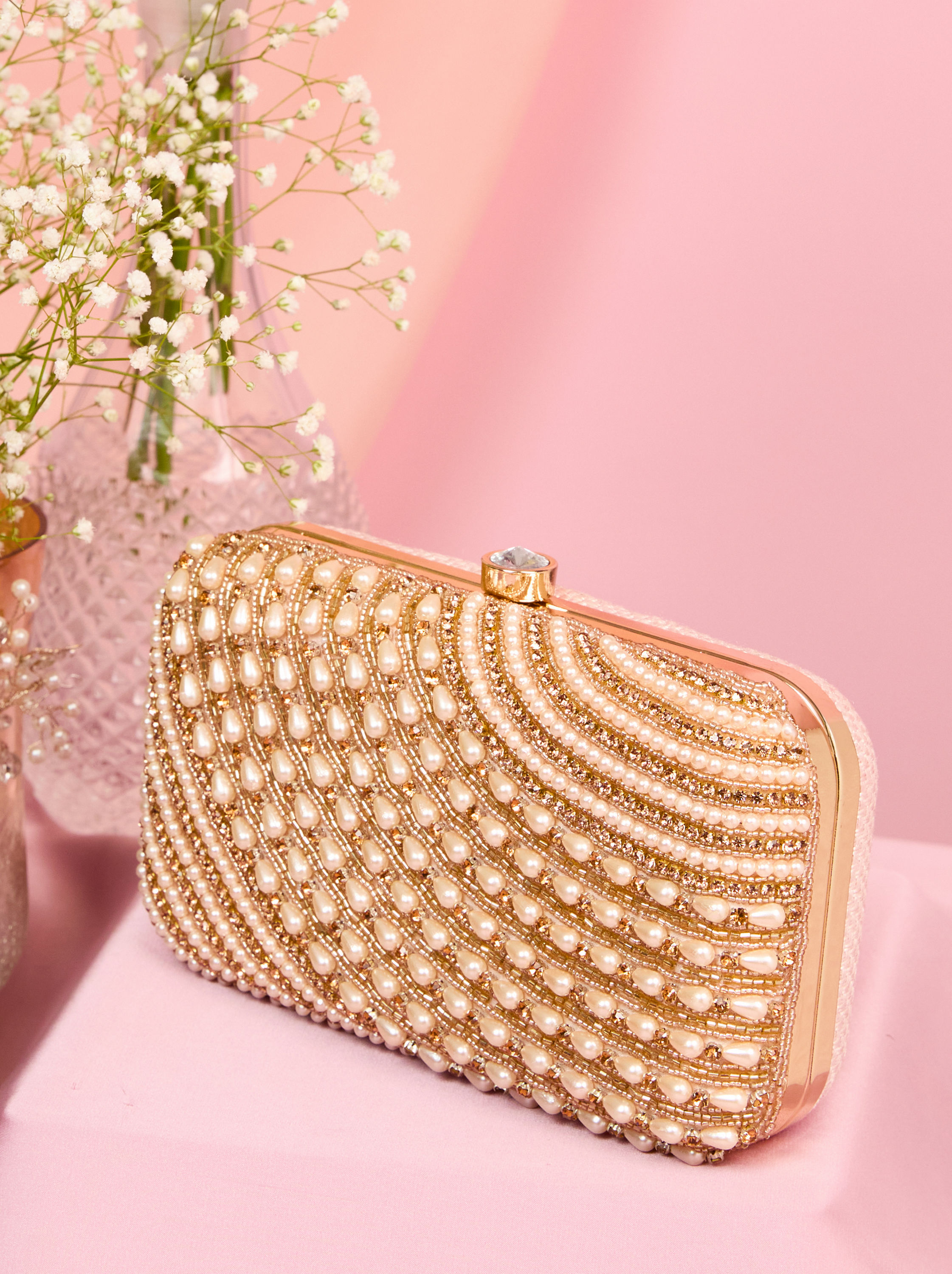Mohey Women Elegant Fawn Festive Bag