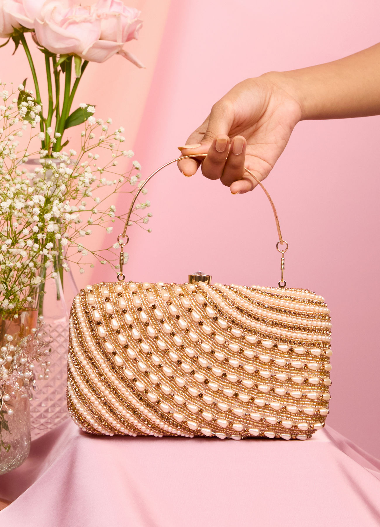 Mohey Women Elegant Fawn Festive Bag