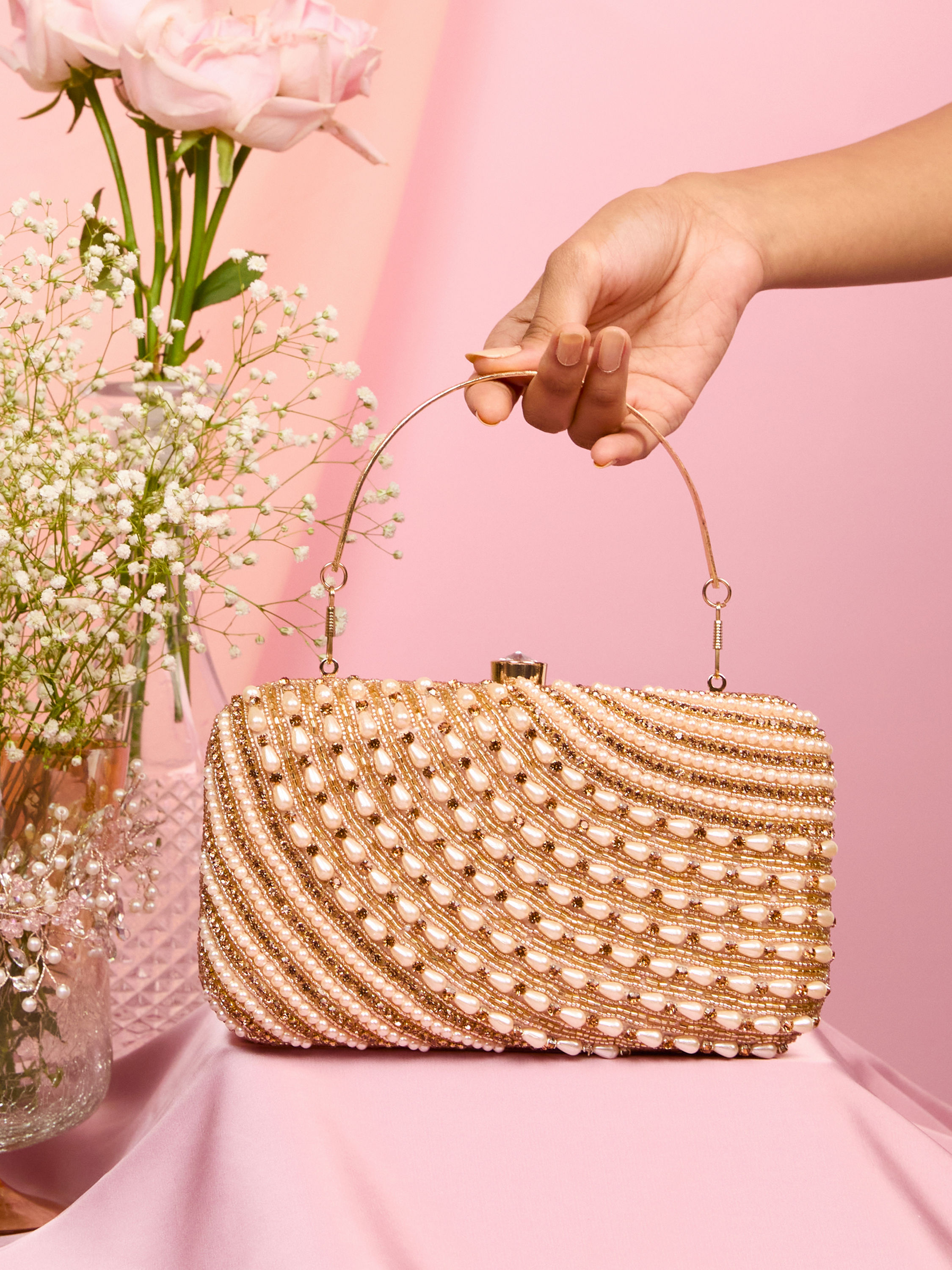 Mohey Women Elegant Fawn Festive Bag