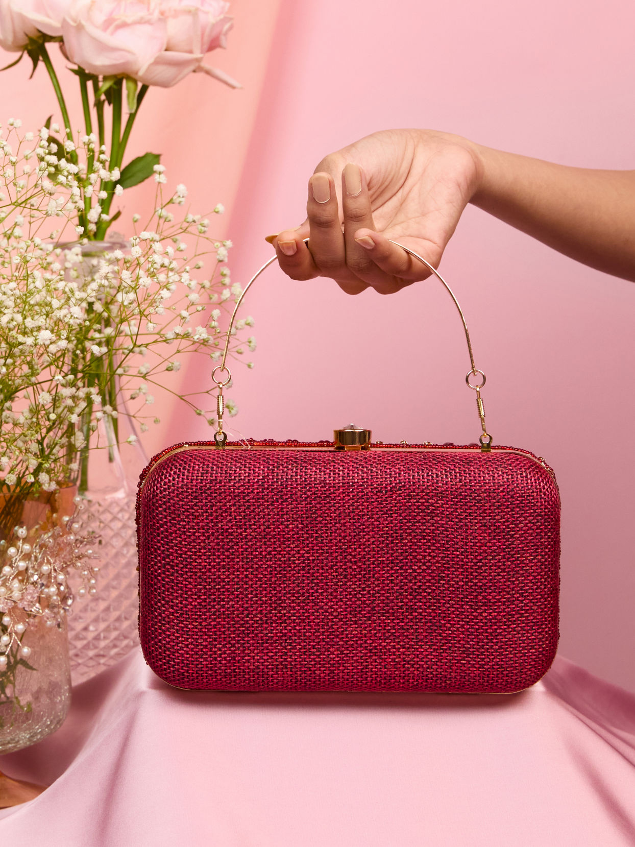 Mohey Women Maroon Exquisite Celebration Clutch Bag