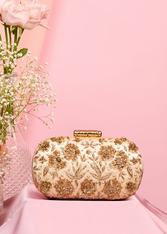 Mohey Women Beige Elegance Clutch Bag