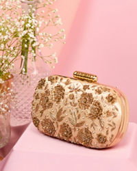 Mohey Women Beige Elegance Clutch Bag
