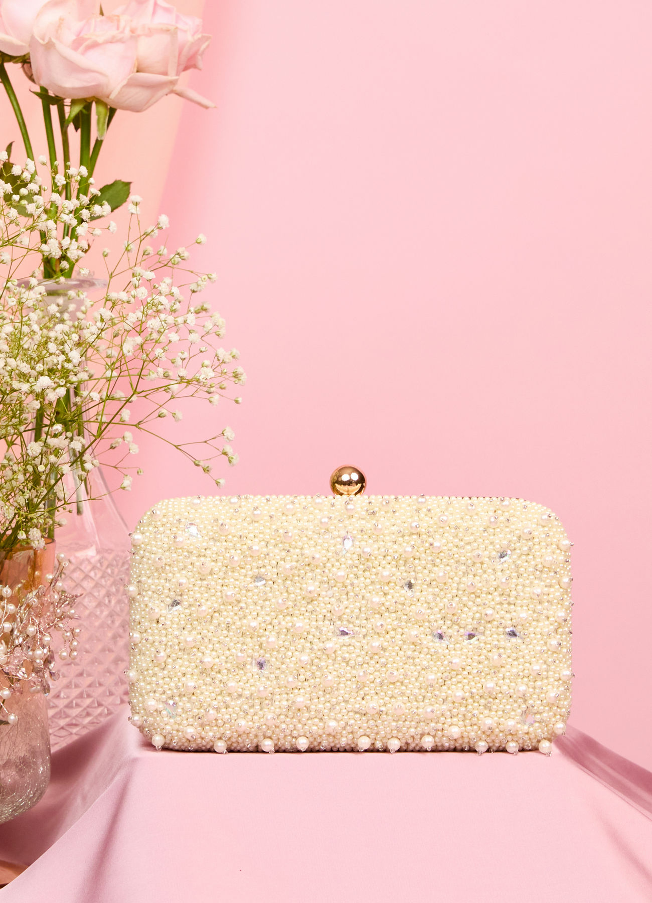 Mohey Women Lustrous Cream Finery Clutch Bag