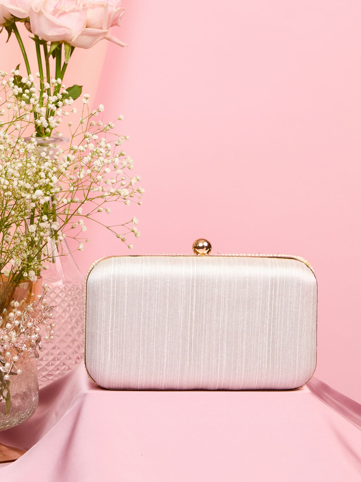 Mohey Women Elegant Beige Clutch Bag