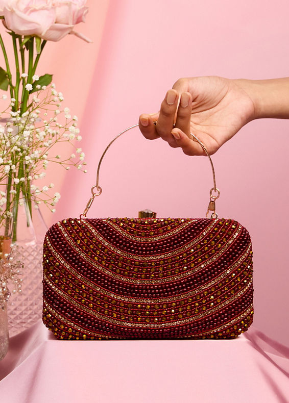 Mohey Women Maroon Graceful Silk Clutch Bag