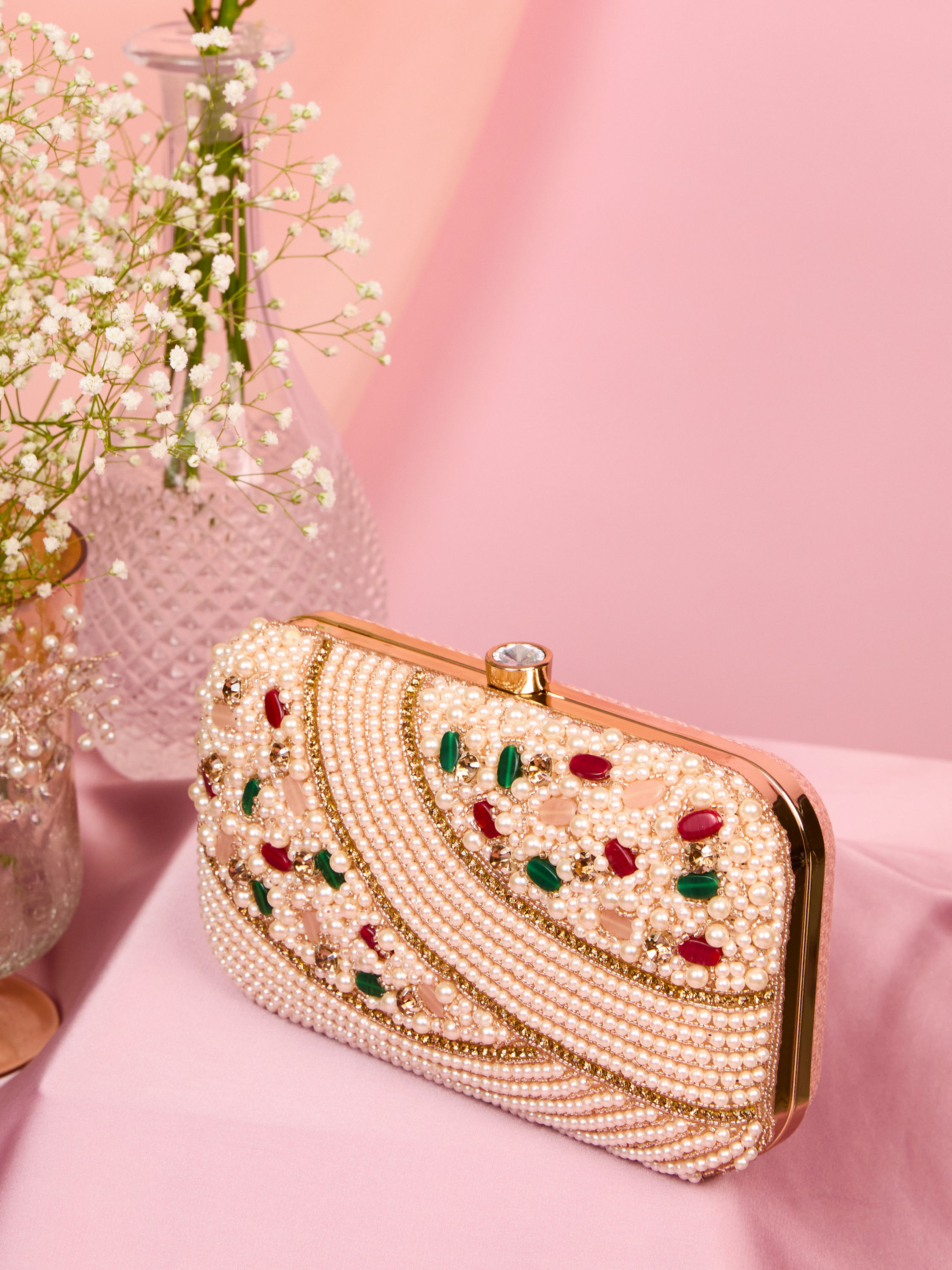 Mohey Women Cream Art Silk Essential Clutch Bag
