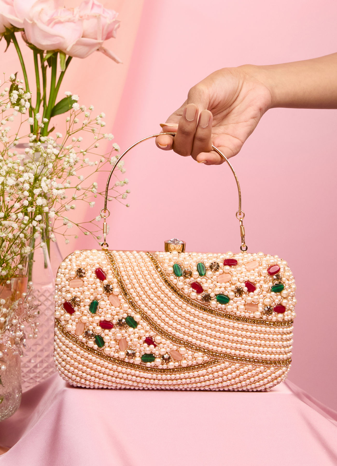 Mohey Women Beige Beauty Clutch Bag