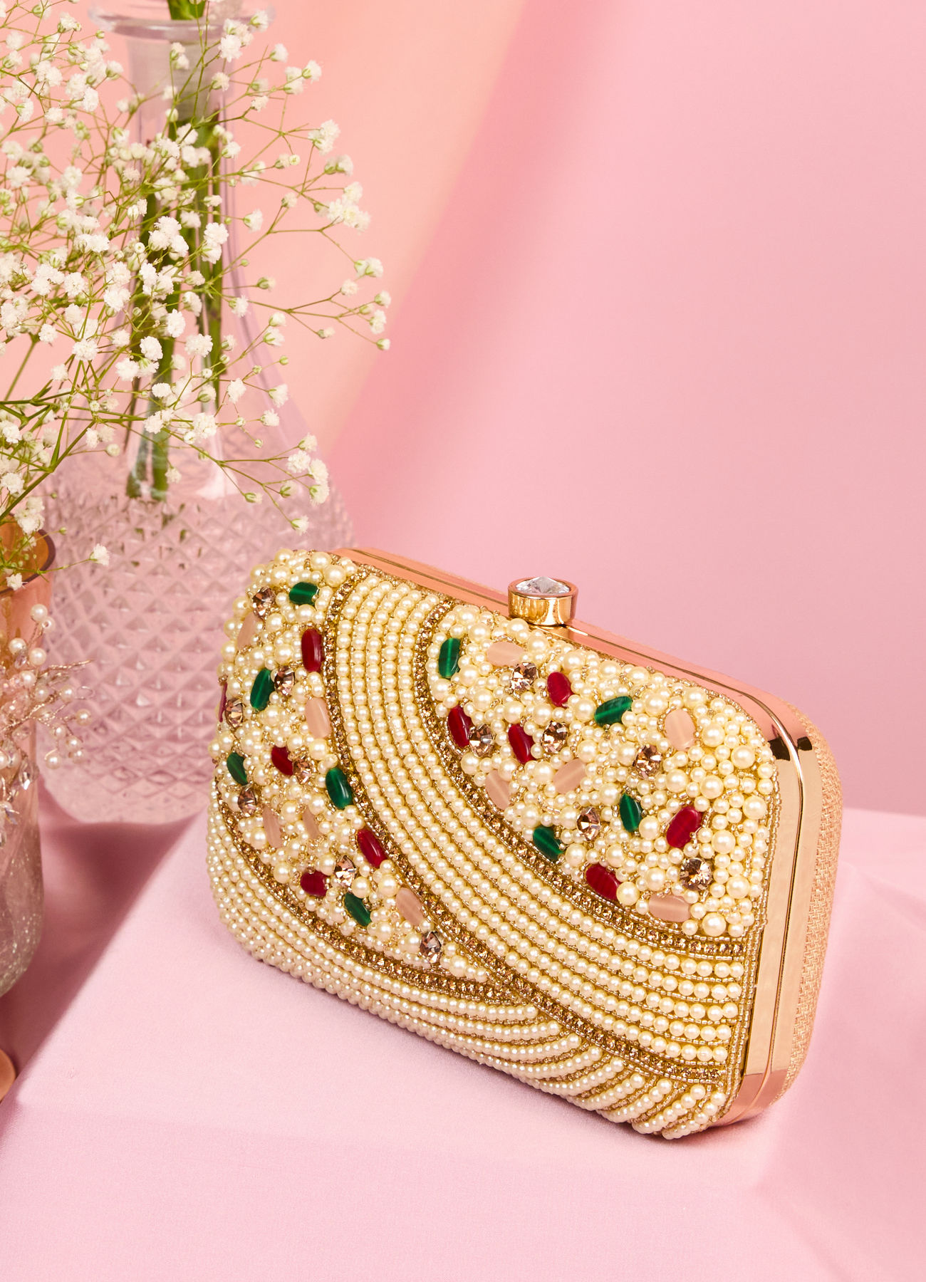 Mohey Women Beige Beauty Clutch Bag