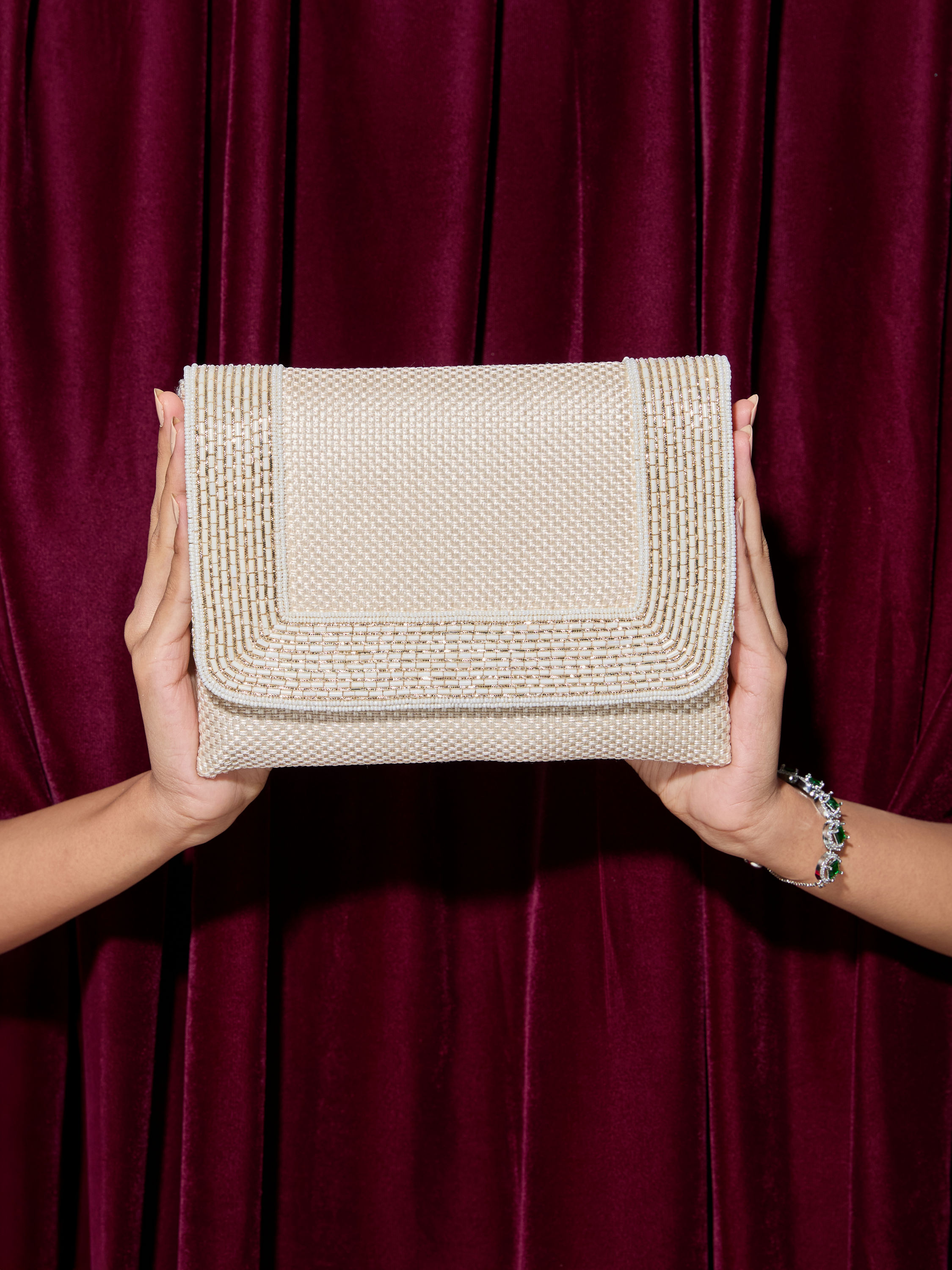 Mohey Women Cream Elegance Jute Wedding Bag