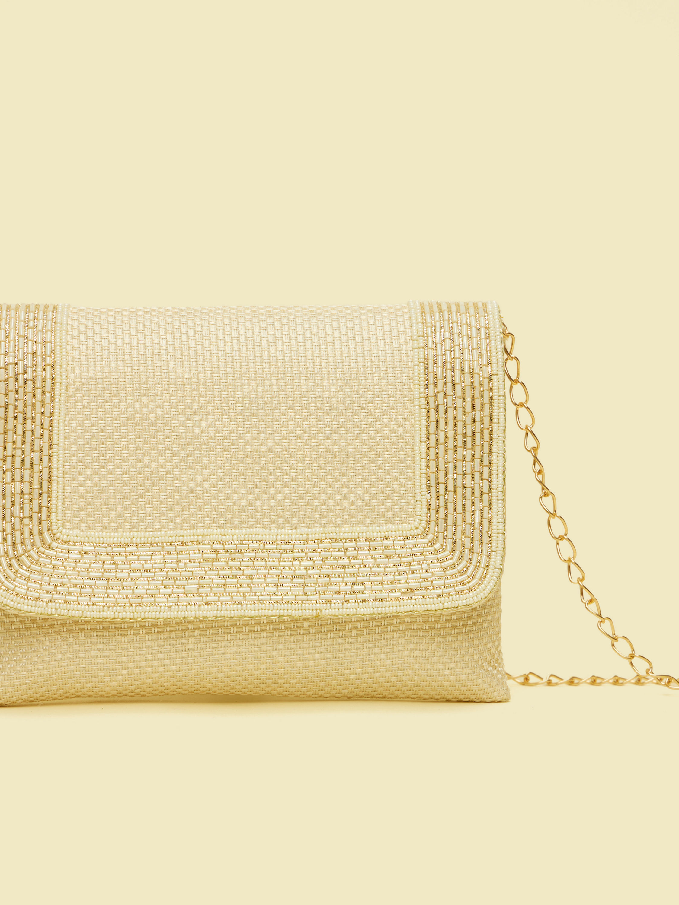 Mohey Women Cream Elegance Jute Wedding Bag