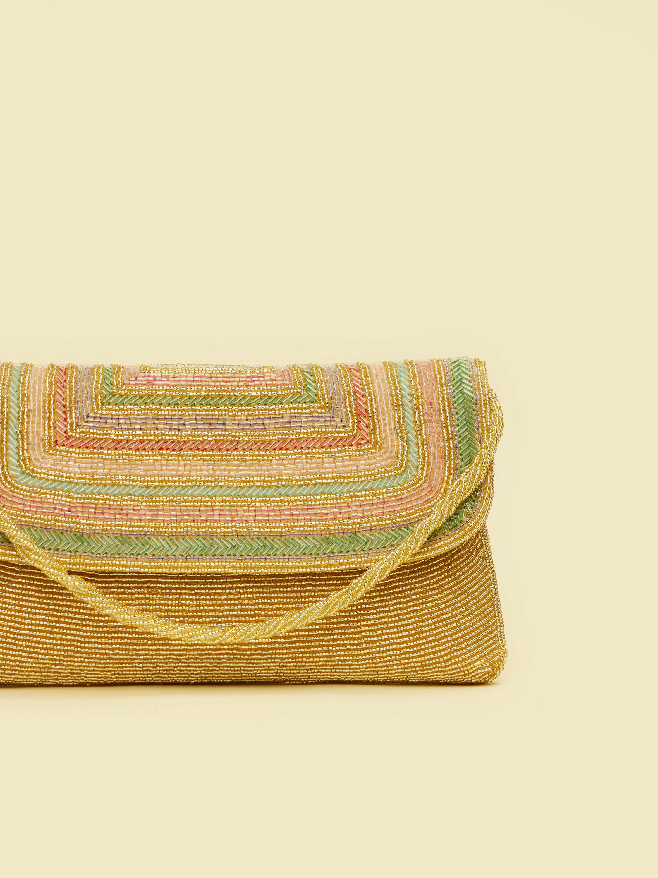 Mohey Women Golden Radiance: Exquisite Bag