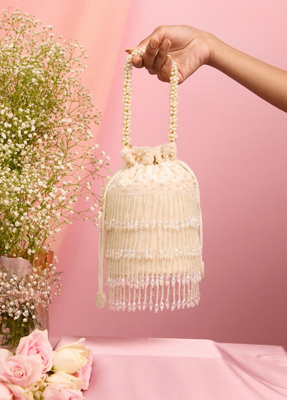 Mohey Women Elegant Cream Velvet Potli Bag