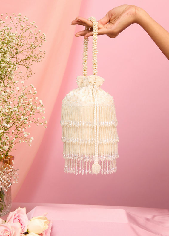 Mohey Women Elegant Cream Velvet Potli Bag