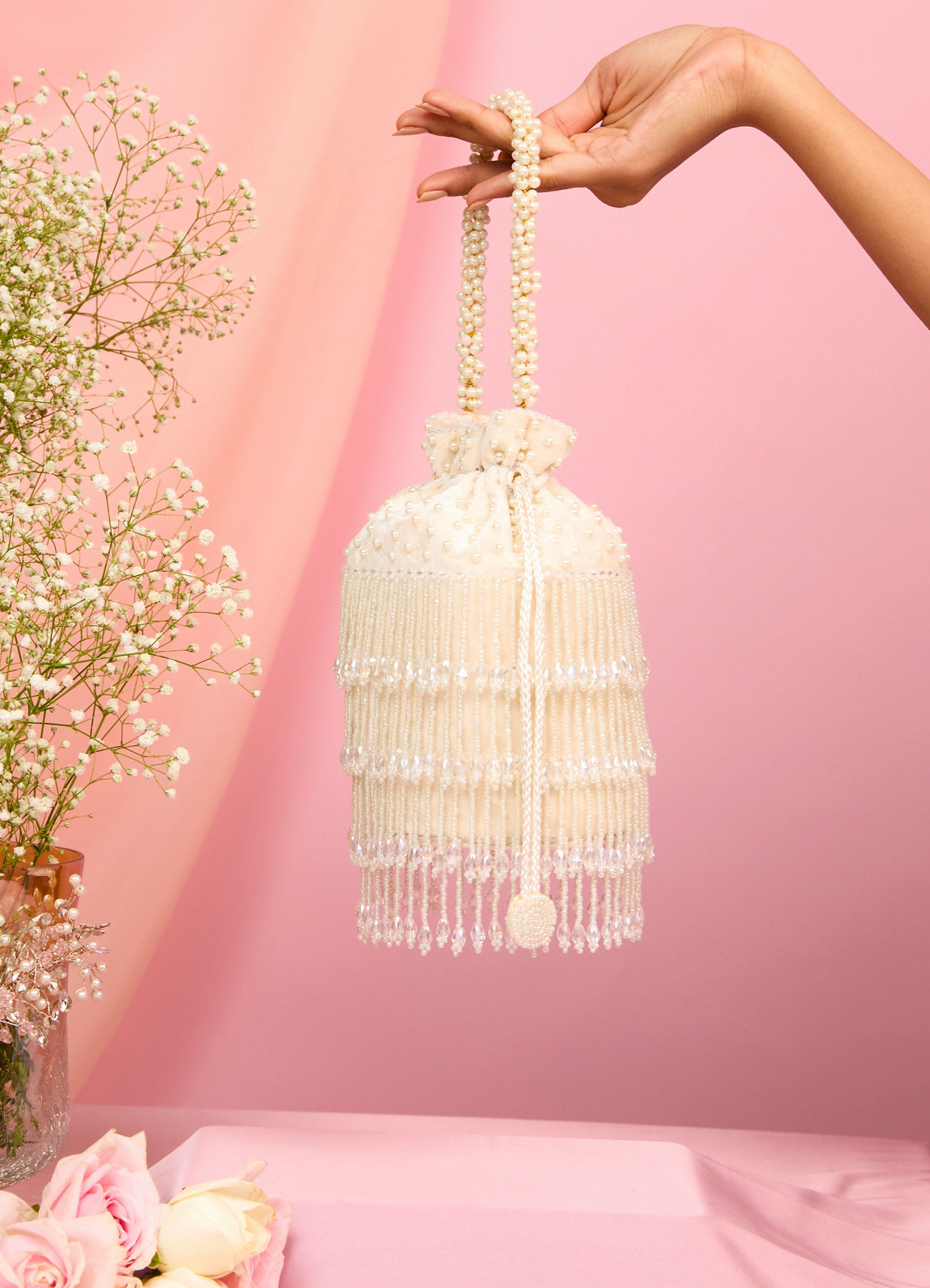 Mohey Women Elegant Cream Velvet Potli Bag
