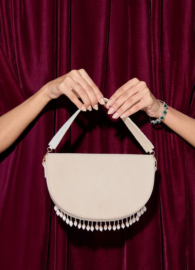 Mohey Women Elegant Cream Velvet Bag