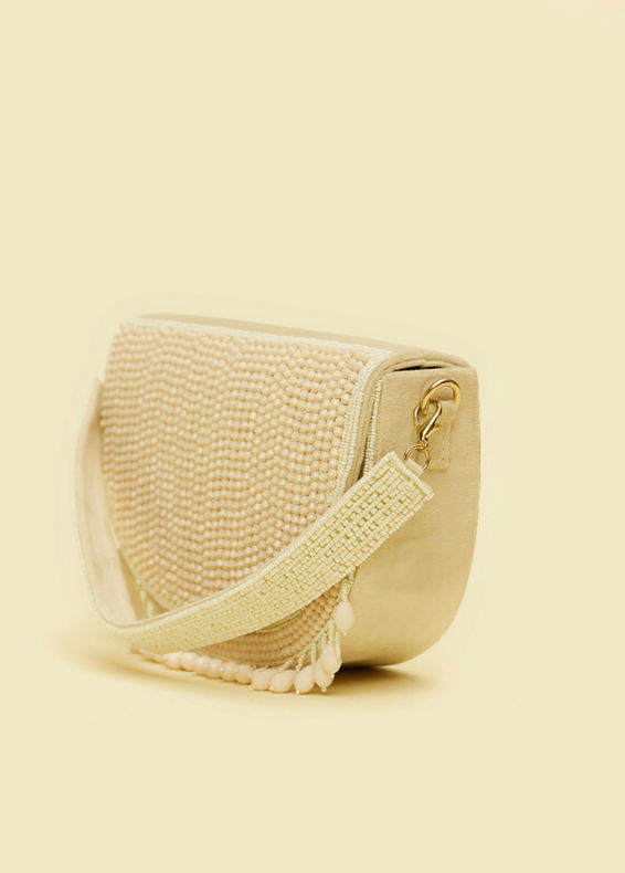Mohey Women Elegant Cream Velvet Bag