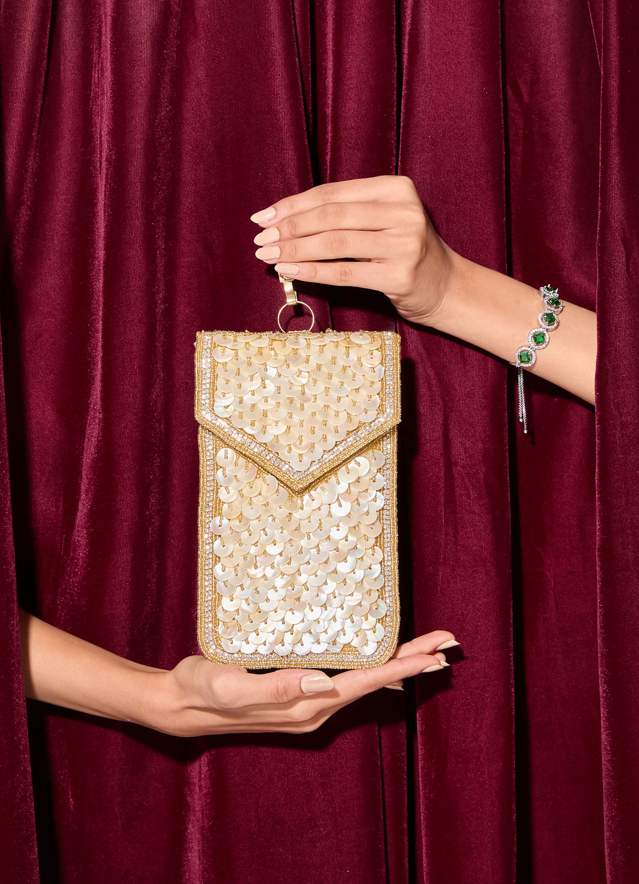 Mohey Women Glistening Gold Festive Bag