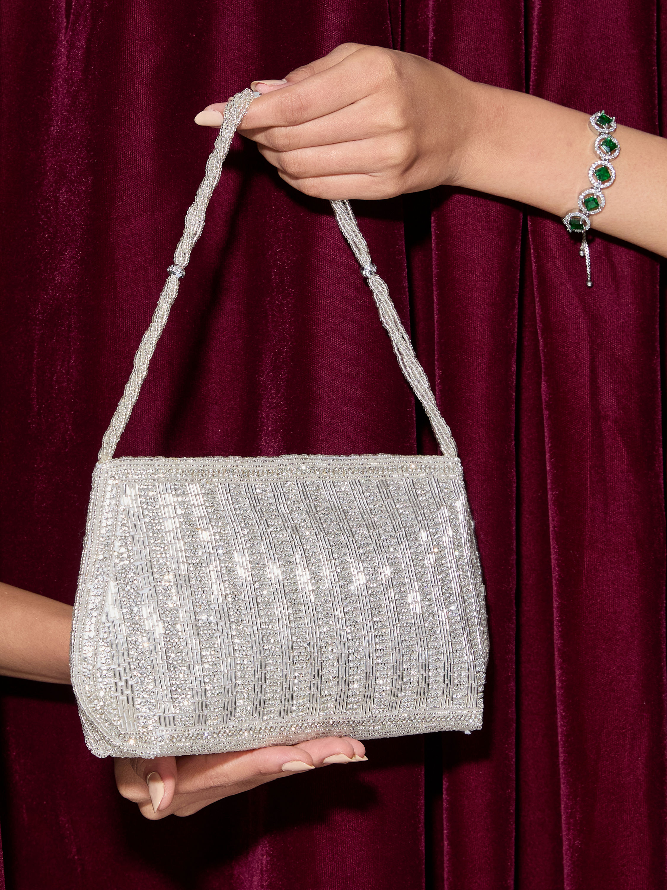 Mohey Women Grey Gleam Elegant Bag
