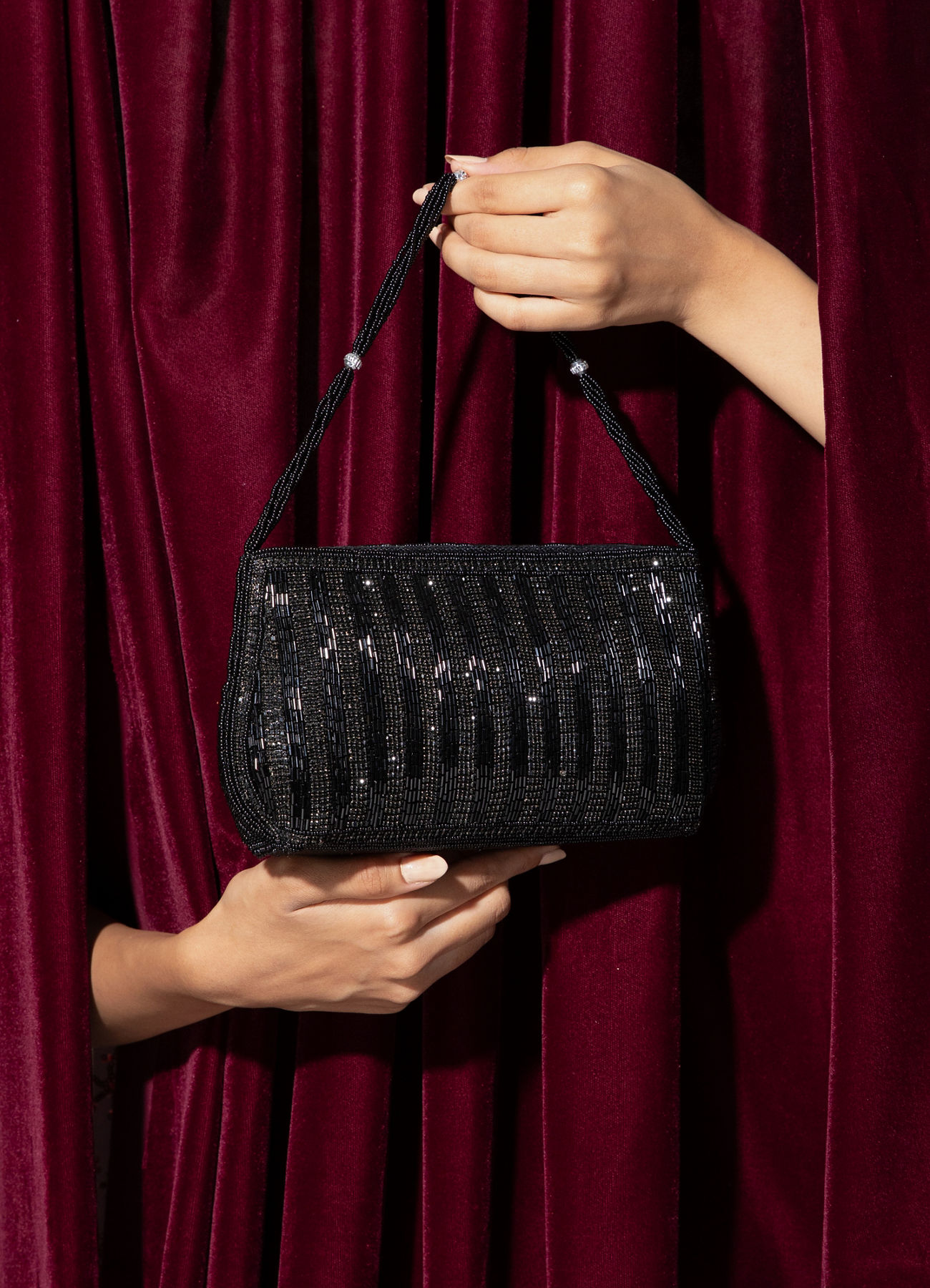 Mohey Women Elegant Black Silk Bag