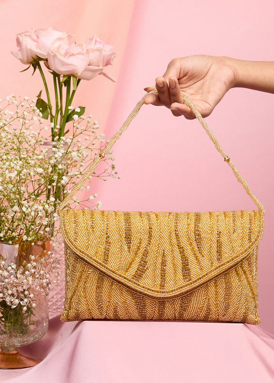 Mohey Women Garnet Gold Celebration Envelope Bag