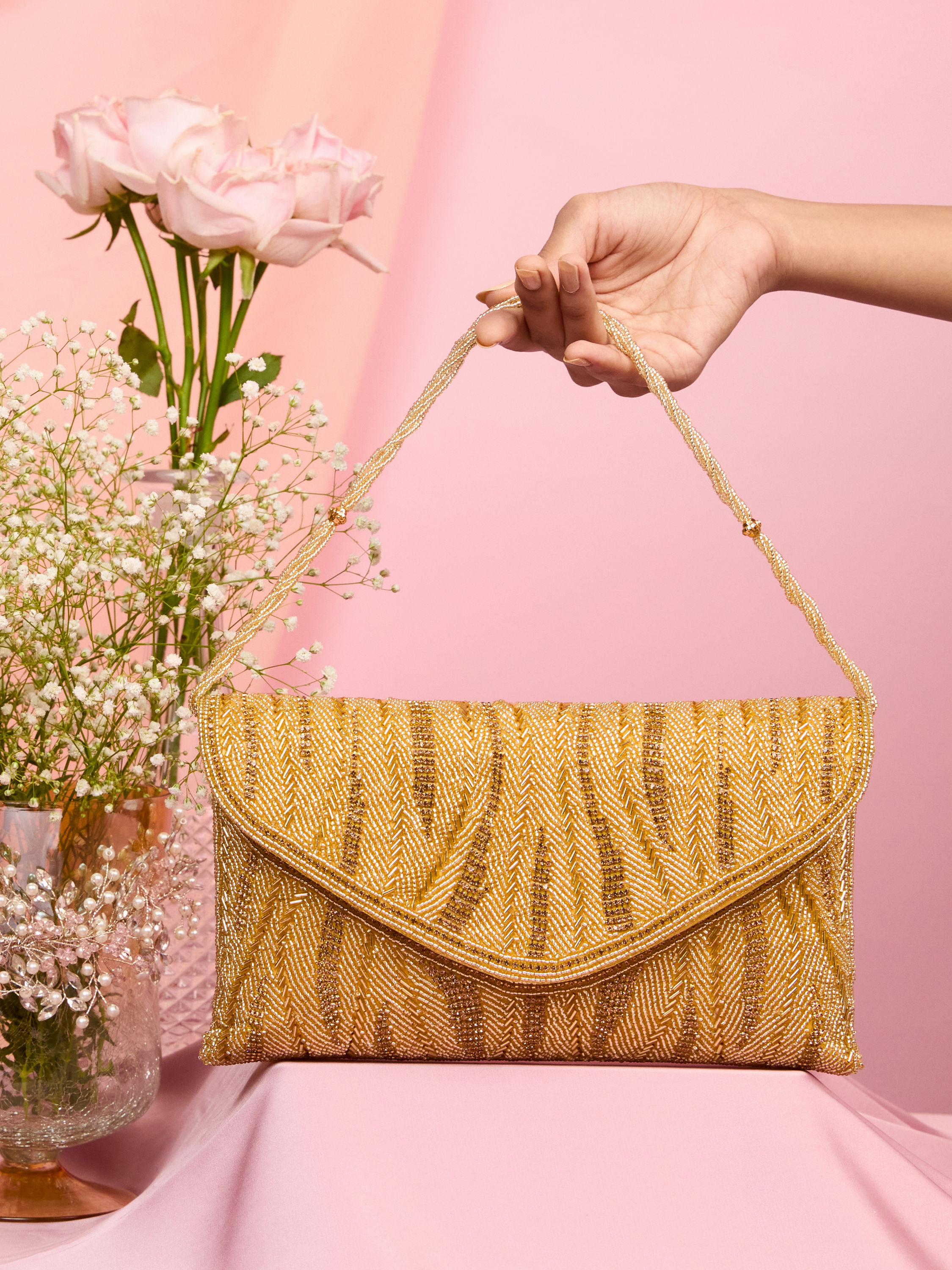 Mohey Women Garnet Gold Celebration Envelope Bag