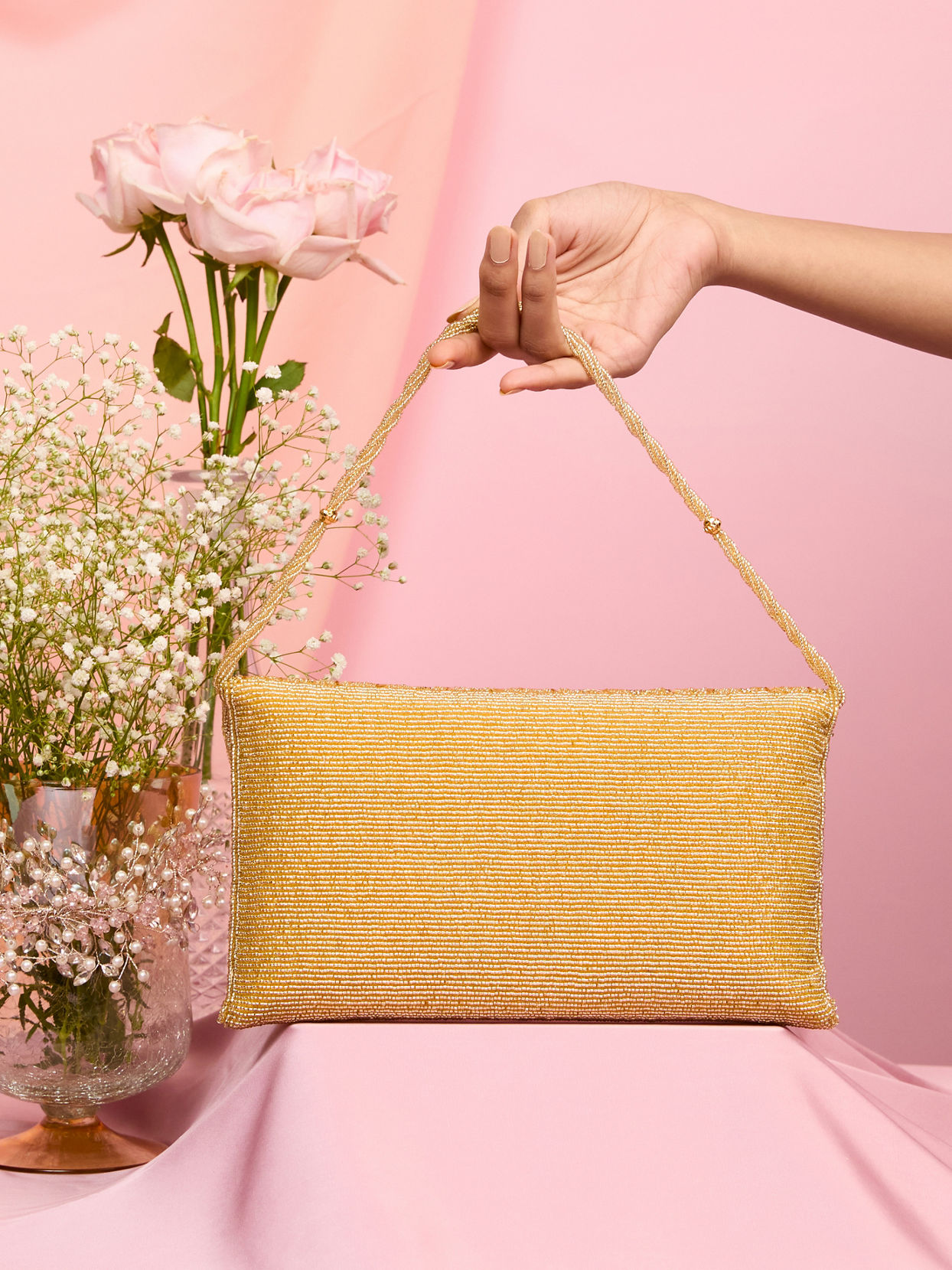 Mohey Women Garnet Gold Celebration Envelope Bag