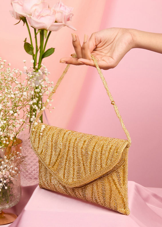 Mohey Women Garnet Gold Celebration Envelope Bag