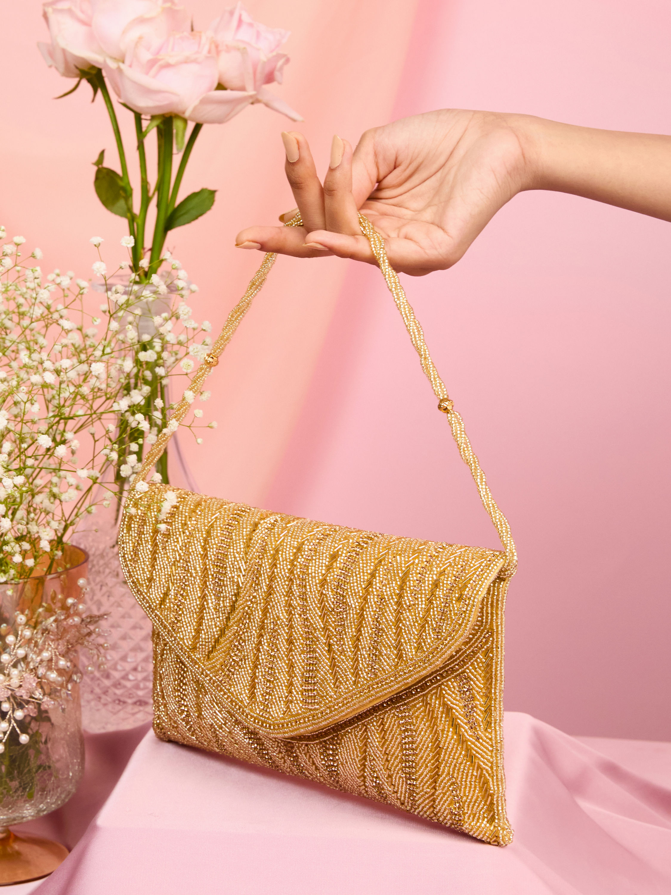 Mohey Women Garnet Gold Celebration Envelope Bag