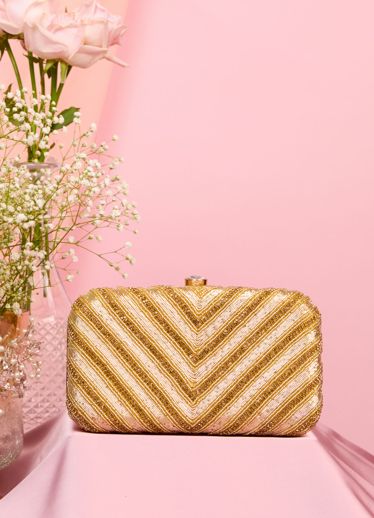 Mohey Women Elegant Shimmer Gold Clutch Bag