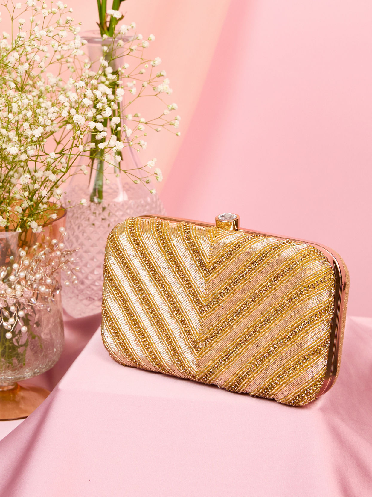 Mohey Women Elegant Shimmer Gold Clutch Bag
