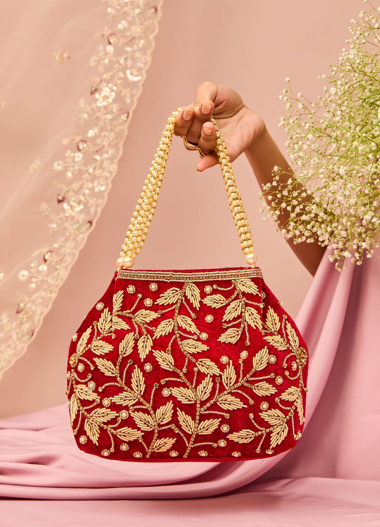 Mohey Women Maroon Artistic Silk Bag