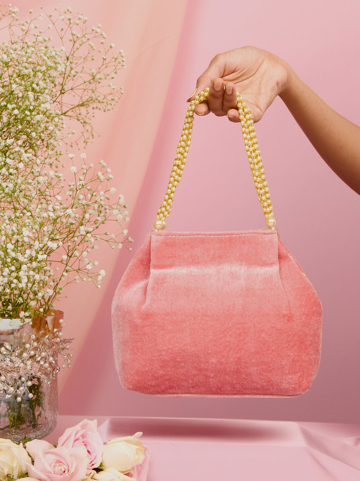 Mohey Women Pink Celebration Elegance Bag