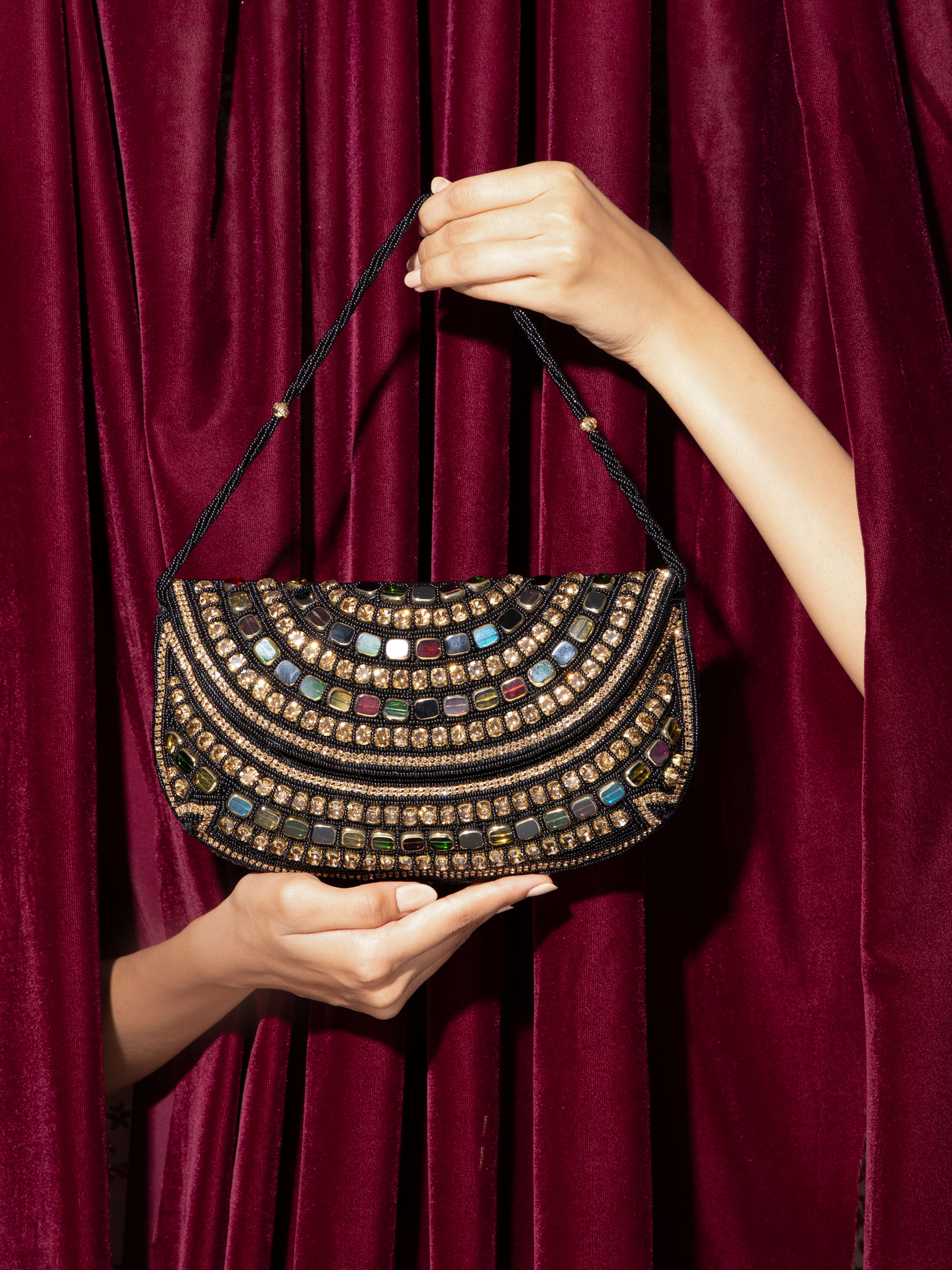 Mohey Women Midnight Black Festive Envelop Bag