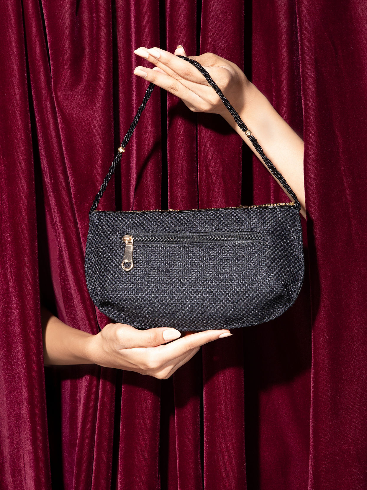 Mohey Women Midnight Black Festive Envelop Bag