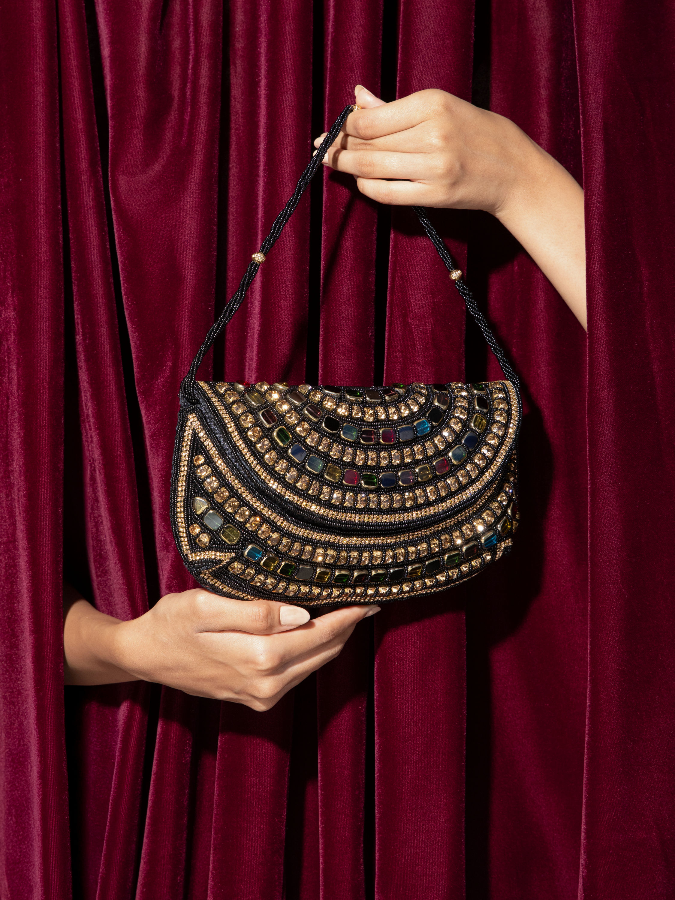 Mohey Women Midnight Black Festive Envelop Bag