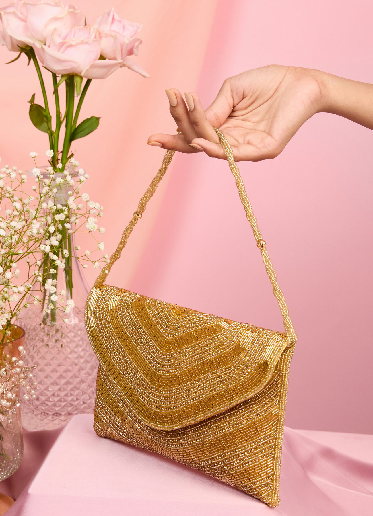 Mohey Women Golden Affluence Envelop Bag