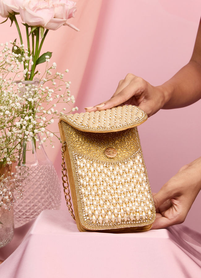 Mohey Women Velvety Beige Clutch Bag