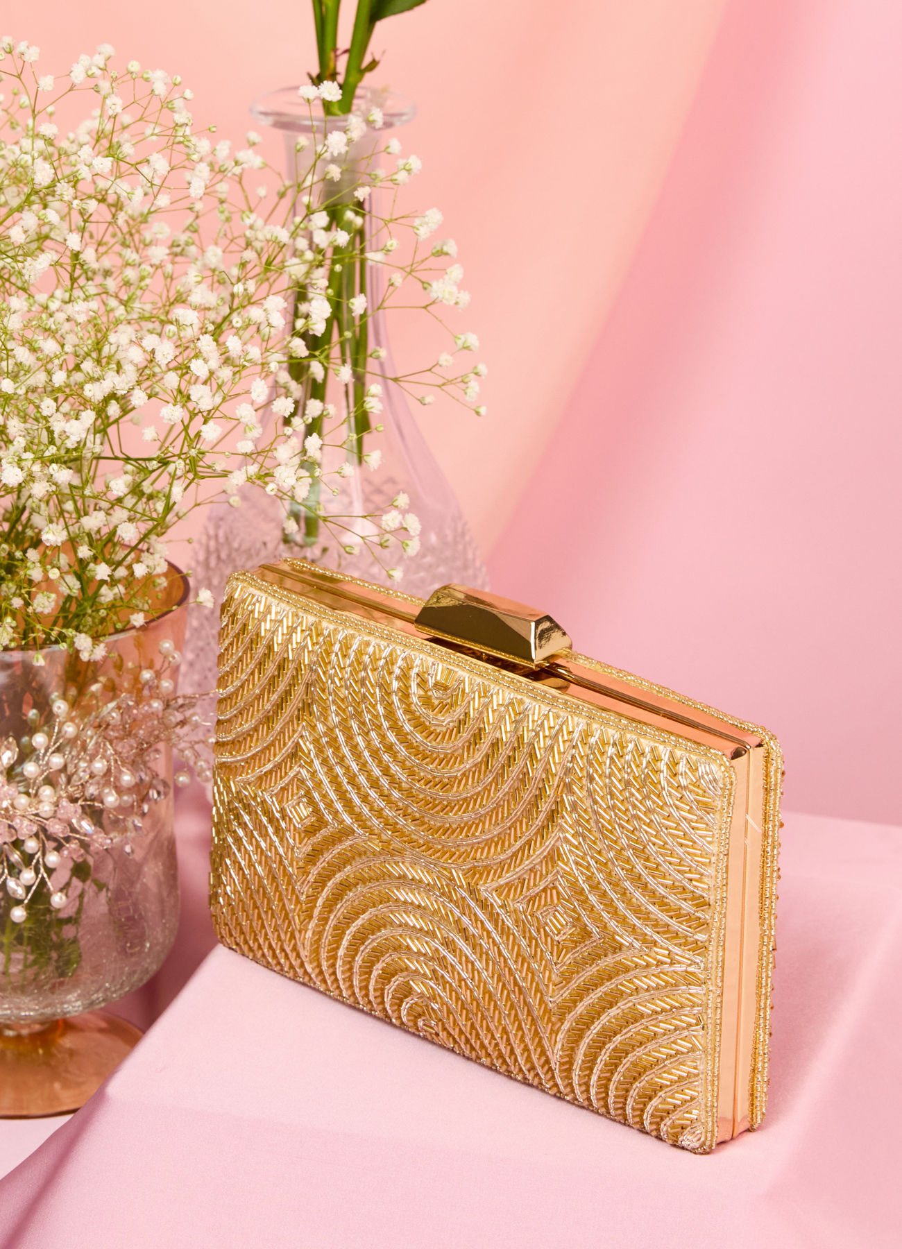 Mohey Women Golden Glamour Clutch Bag