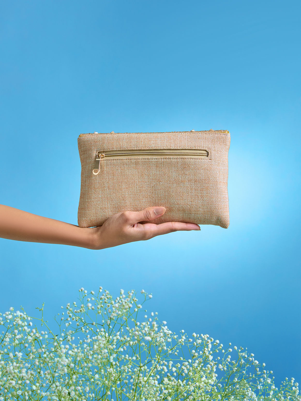Mohey Women Beige Jute Celebration Bag