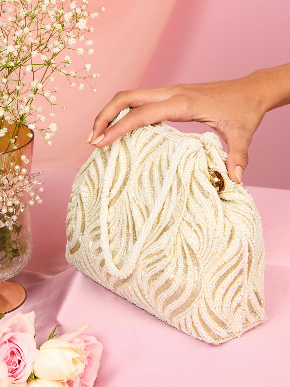 Mohey Women Cream Elegance Bag