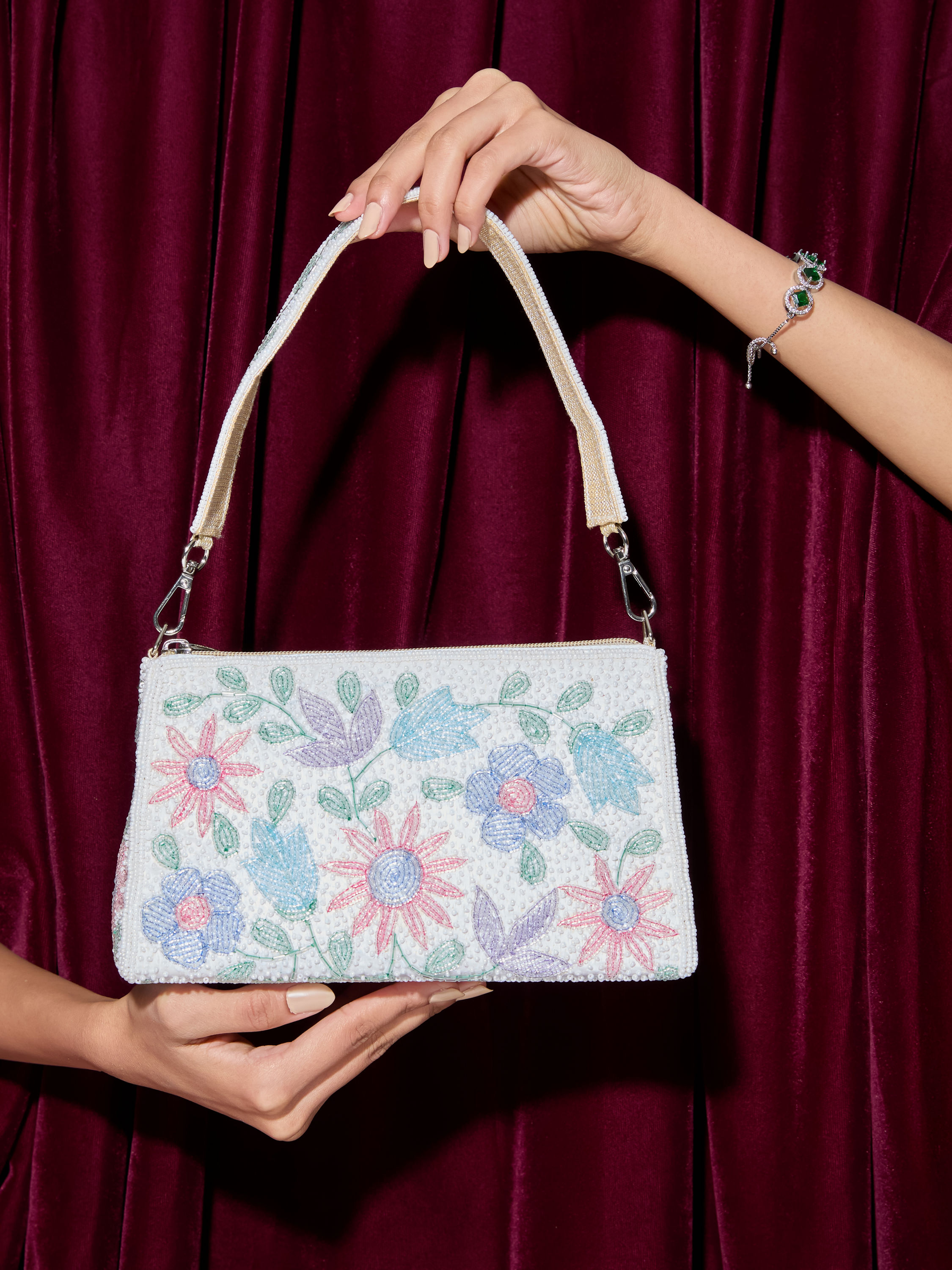 Mohey Women Elegant White Silk Bag