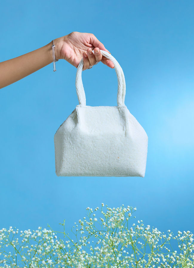 Mohey Women Cream Colored Festive Bag