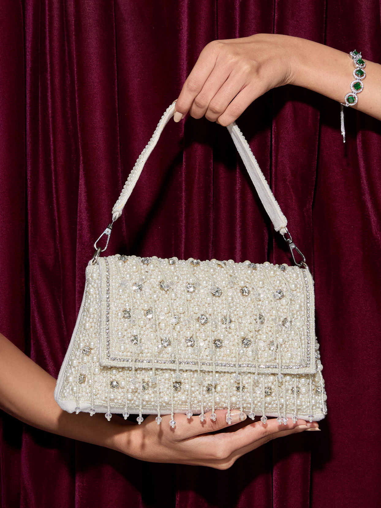 Mohey Women Velvet Enchantment Bag