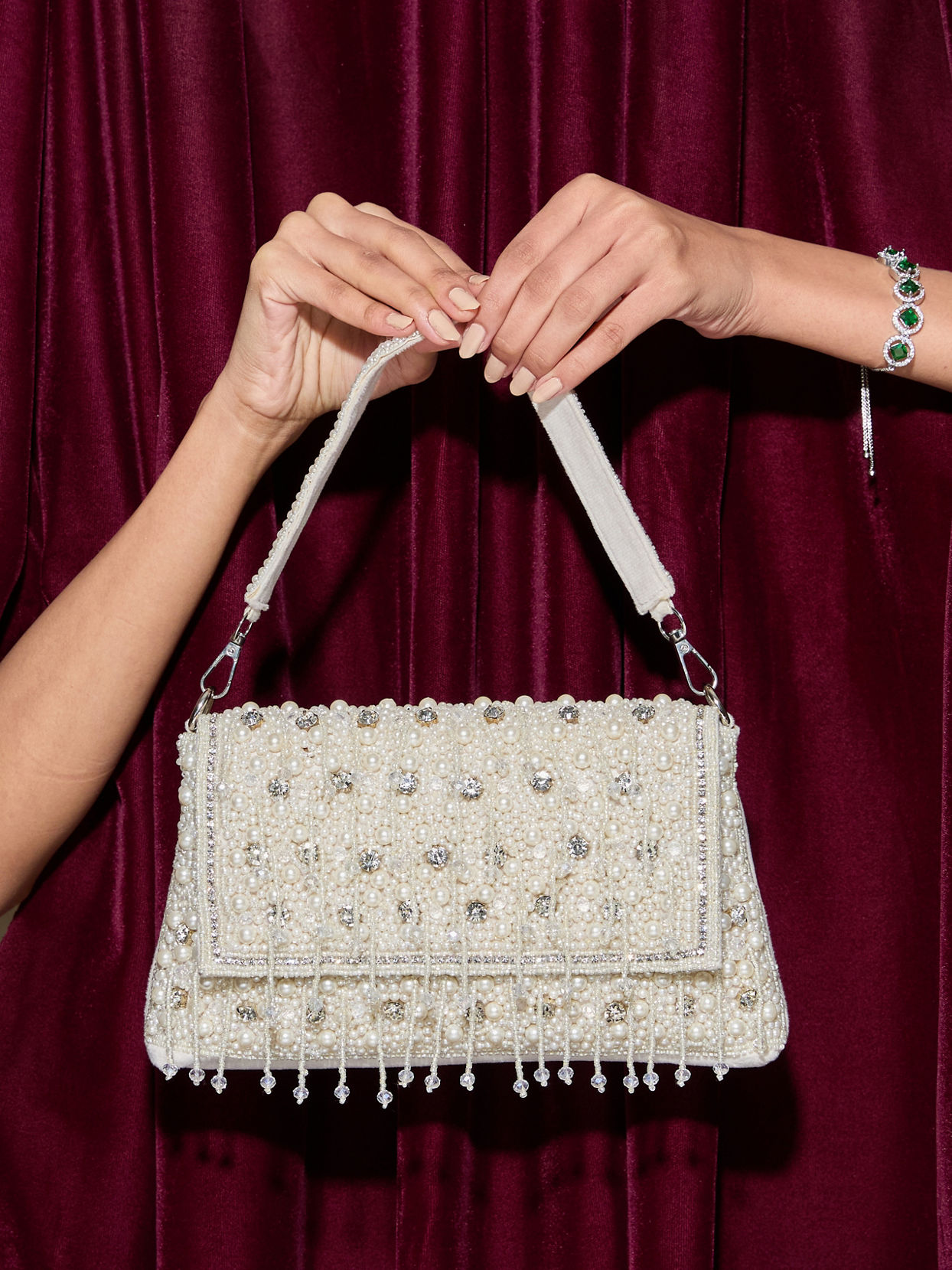 Mohey Women Velvet Enchantment Bag