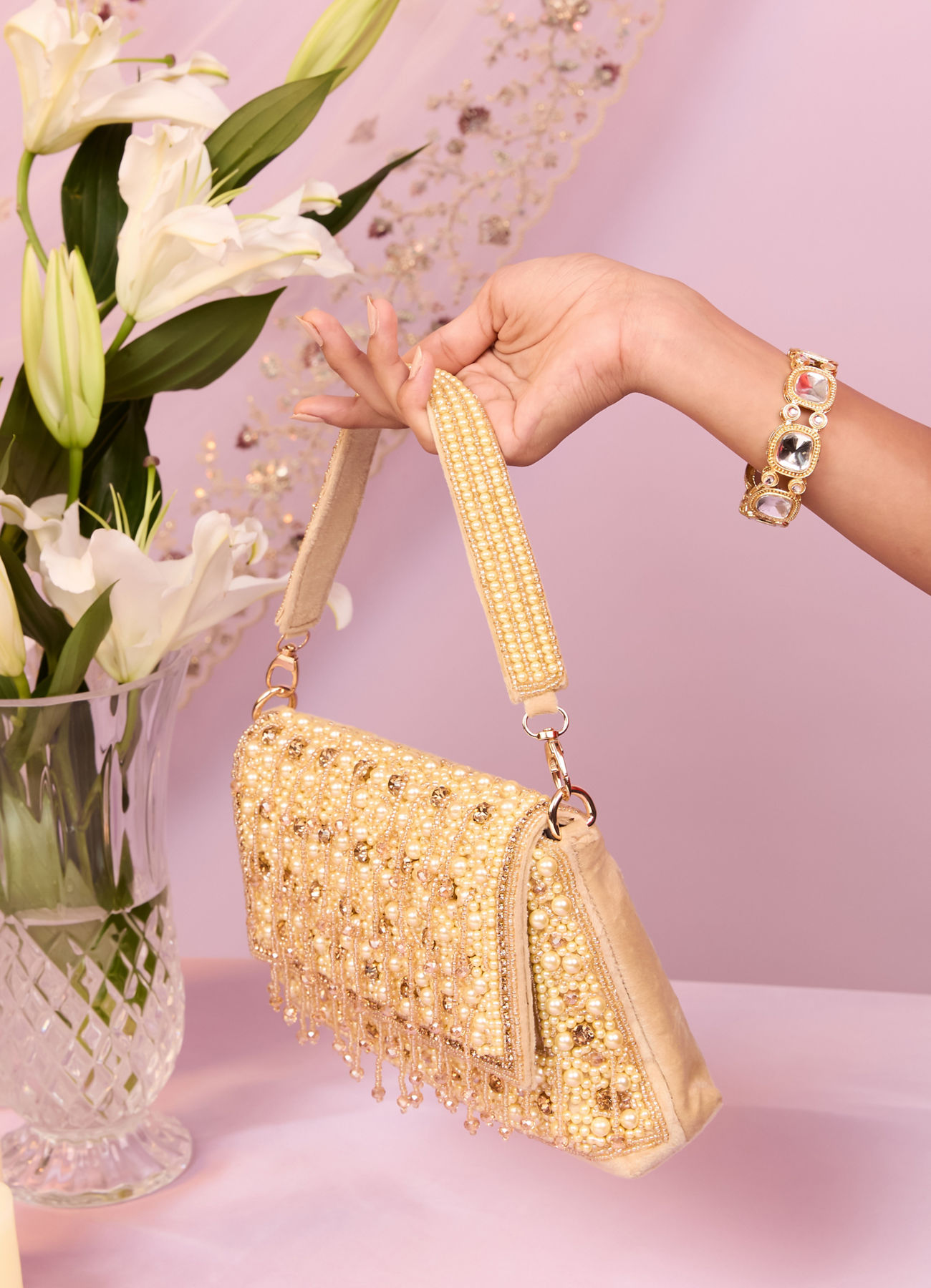 Mohey Women Fawn Art Silk Top Handle Bag