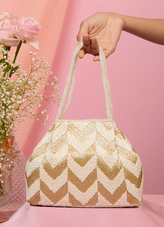 Mohey Women Cream Elegance Bag