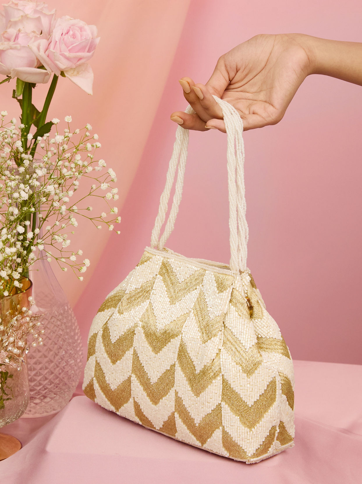 Mohey Women Cream Elegance Bag