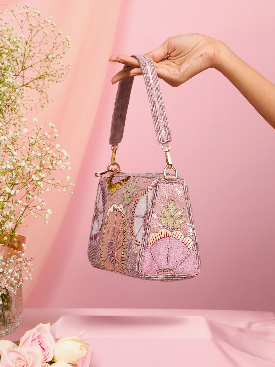 Mohey Women Purple Velvet Bag