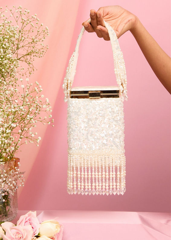Mohey Women White Velvet Elegance Bag