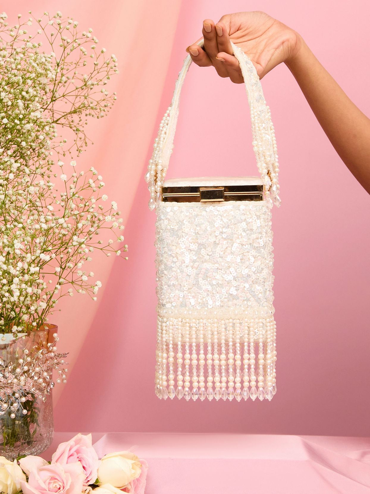 Mohey Women White Velvet Elegance Bag
